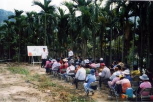 寒竹先生戶外講解竹材多元化利用課程